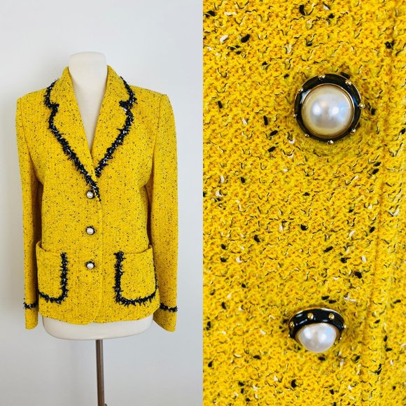 St John Collection Boucle Knit Pearl Button Jacket - Picture 1 of 10